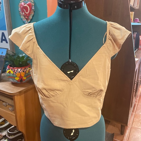 Tan Ruffle Crop Top - Picture 2 of 4